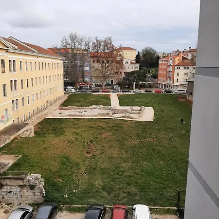 Marina With Sea View Pula